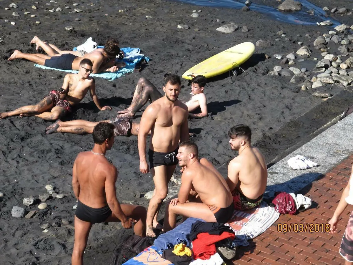 Studio Home For Beach Holiday Las Palmas de Gran Canaria Apartment