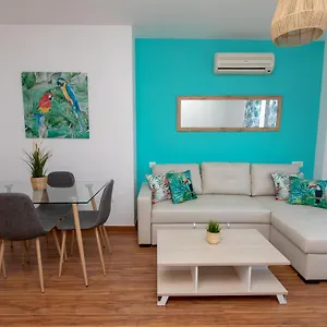 holidays-by-the-sea-apartments.es-andalucia.com/